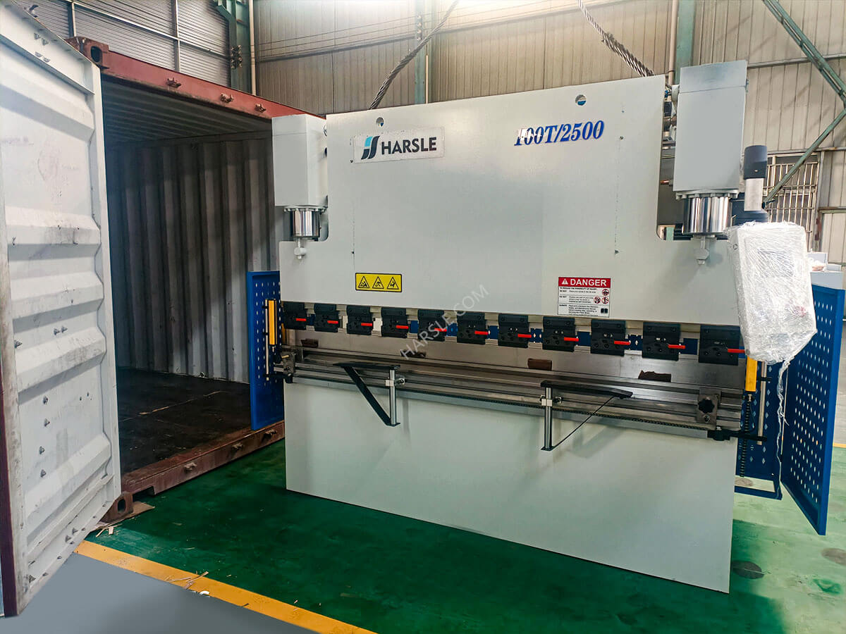 Thailand-WC67K-100T2500 Press Brake (1) Tailandia-WC67K-100T2500 Presione el freno (1)