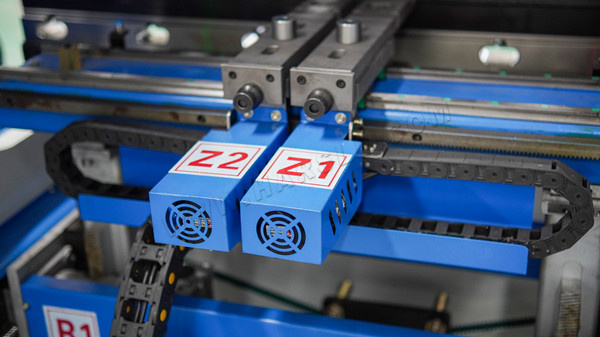 Prensa plegadora servo totalmente eléctrica