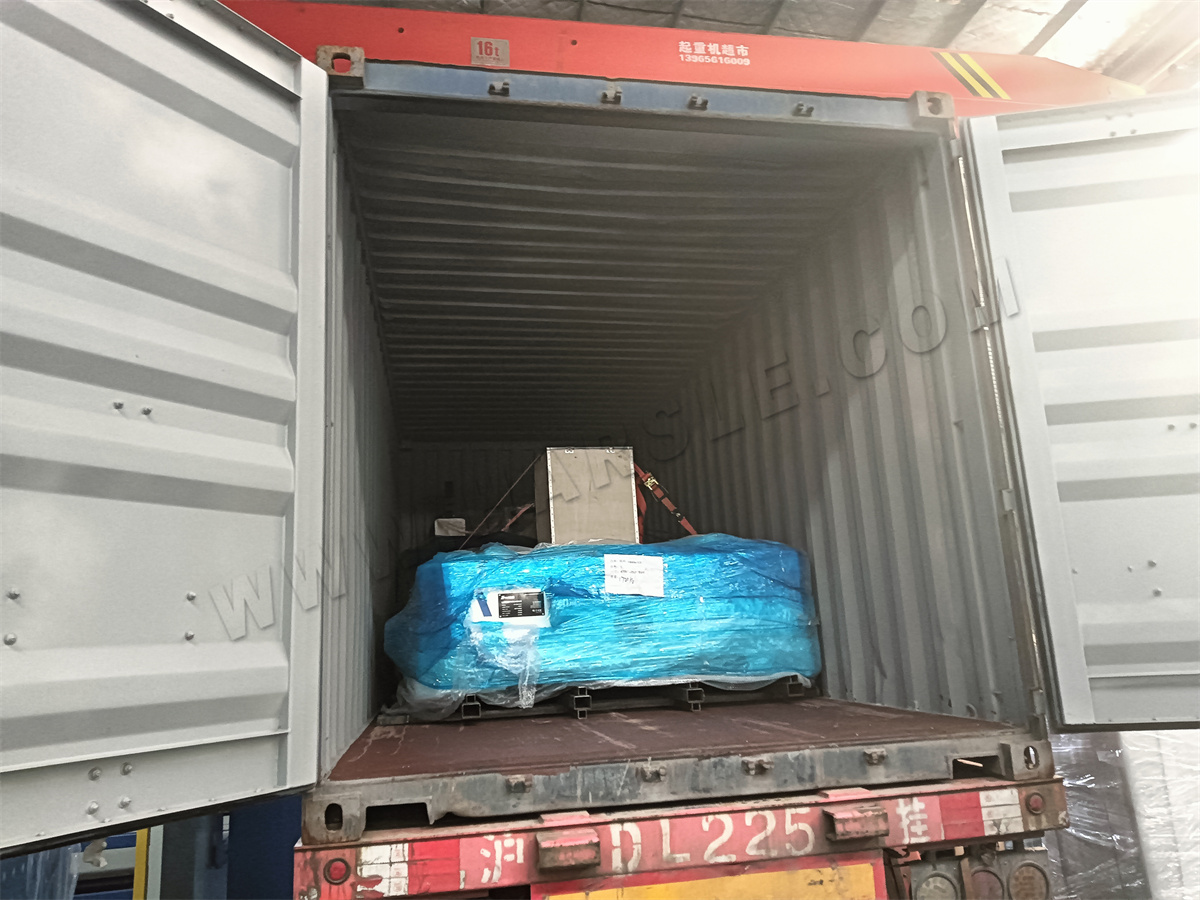 máquina de corte por láser