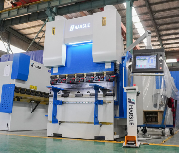 Prensa plegadora servo totalmente eléctrica