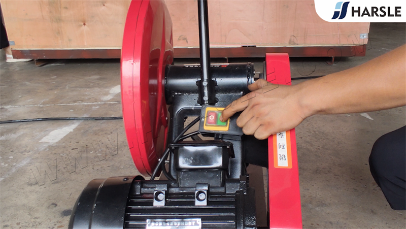 Máquina de cortar tubo