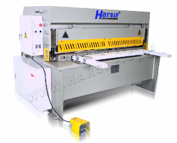 máquina de cizallamiento hidráulico