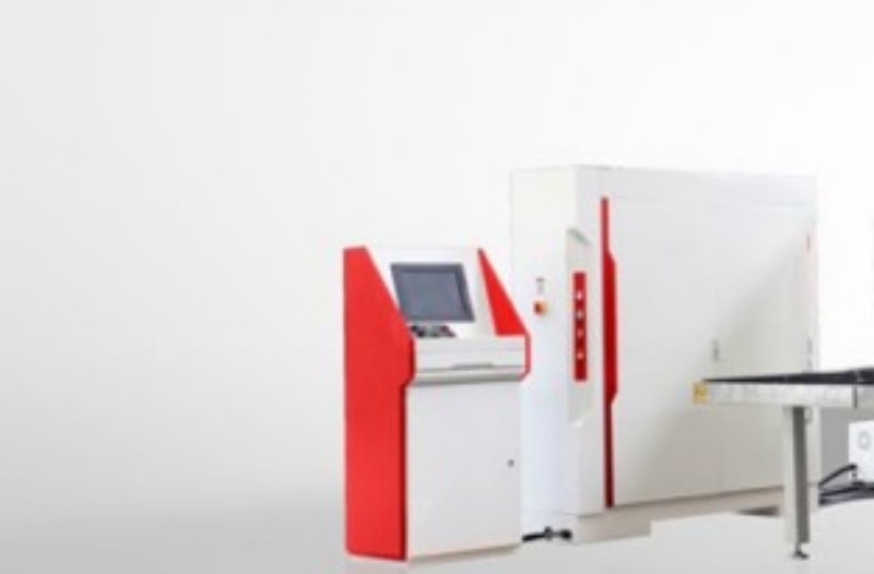 Aspecto del equipo de punzonado de torreta CNC
