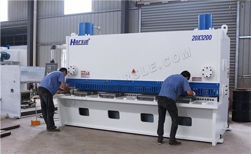 Máquina de cizallamiento CNC hidráulico