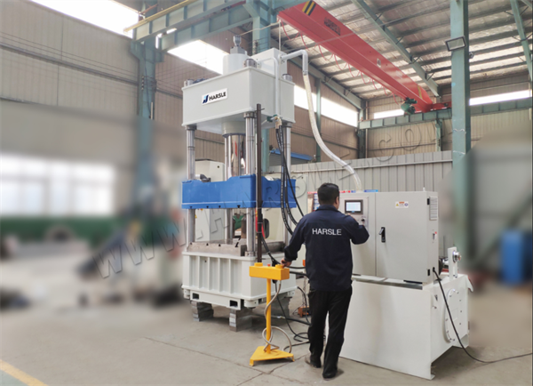 prensa hidr&aacute;ulica