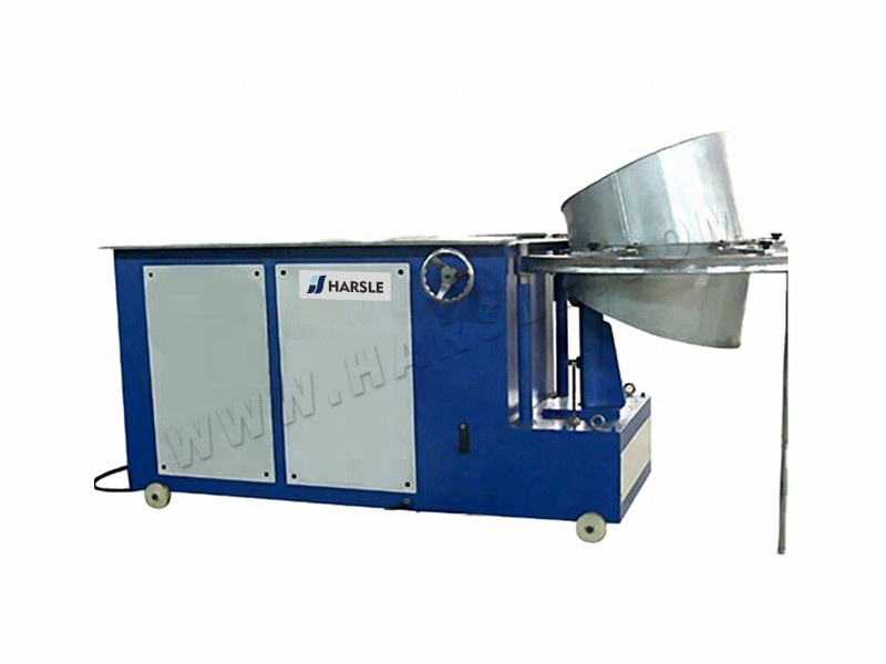 Máquina de conductos espirales