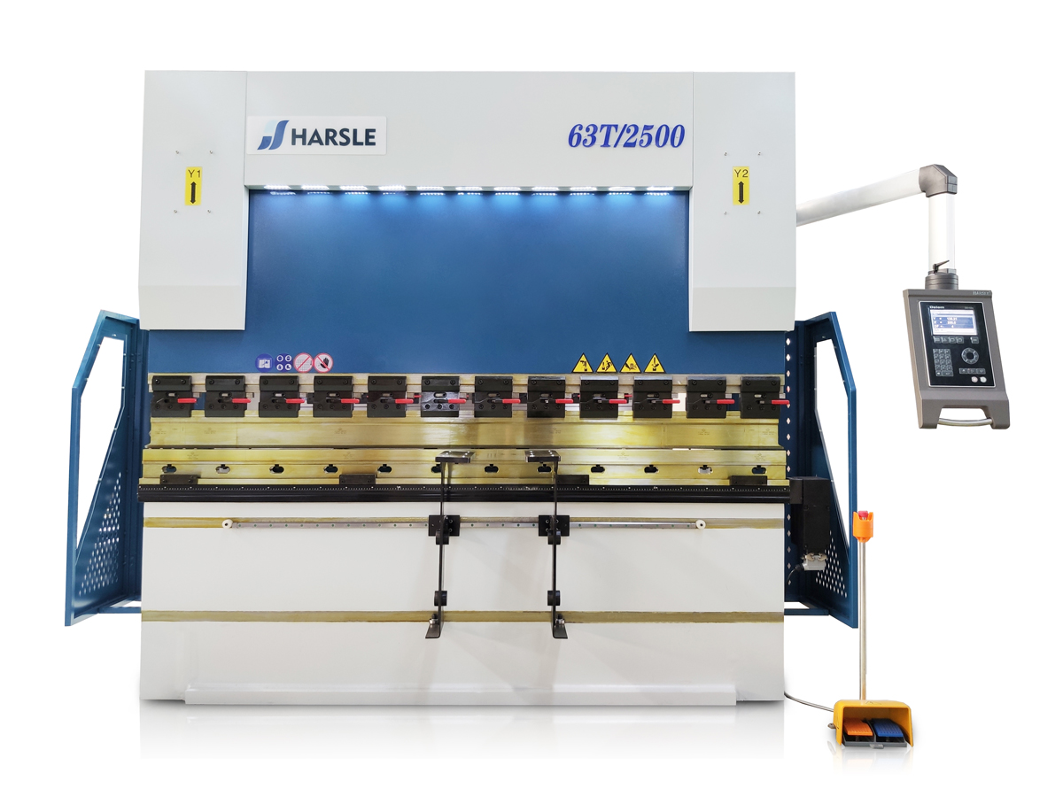 Por-qu&eacute;-la-m&aacute;quina-dobladora-CNC-adopta-el-m&eacute;todo-de-forjado（1）