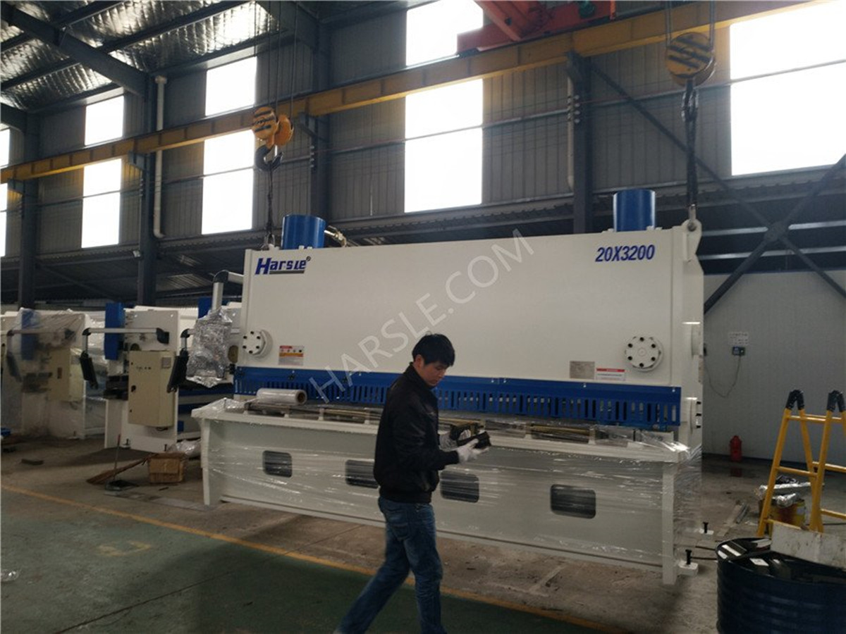 Cizalla India-QC11K-20X3200