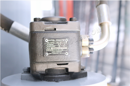 Máquina de cizallamiento CNC hidráulico