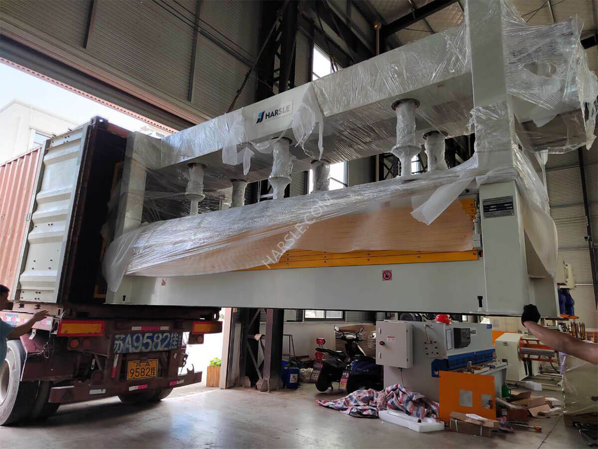Tailandia-Hot Press Machine (1)