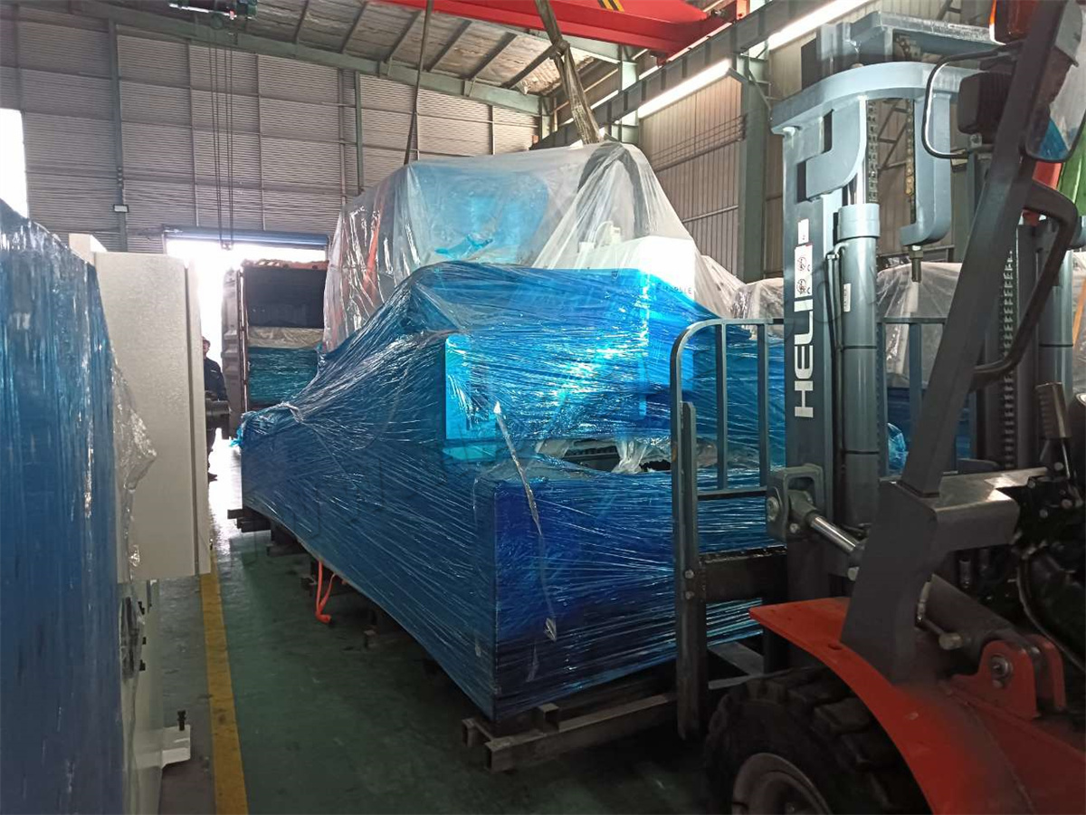 máquina de corte por láser