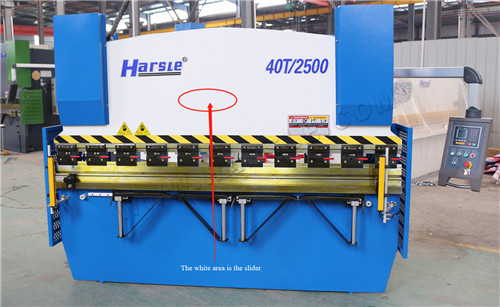 Máquina de flexión hidráulica