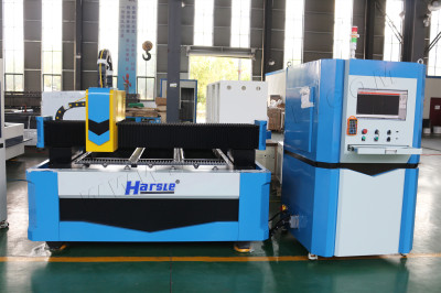 precio de la máquina de corte láser en EAU
