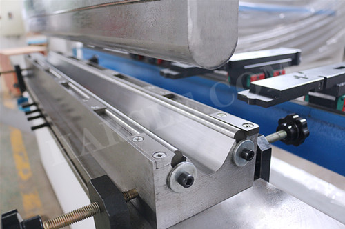 máquina de doblado